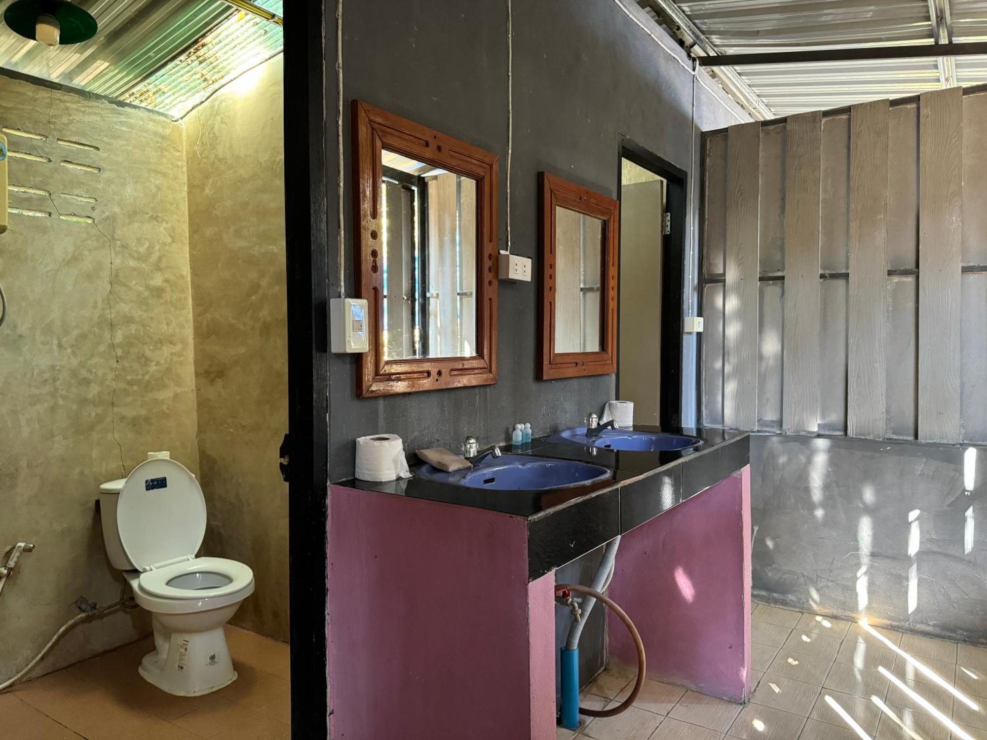 Shaya Homestay & Dorms Pai Buitenkant foto