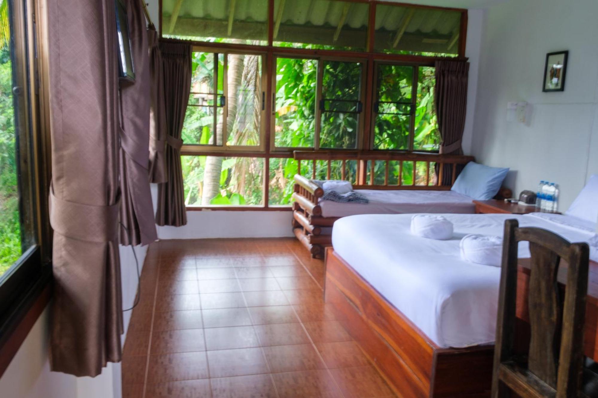 Shaya Homestay & Dorms Pai Buitenkant foto